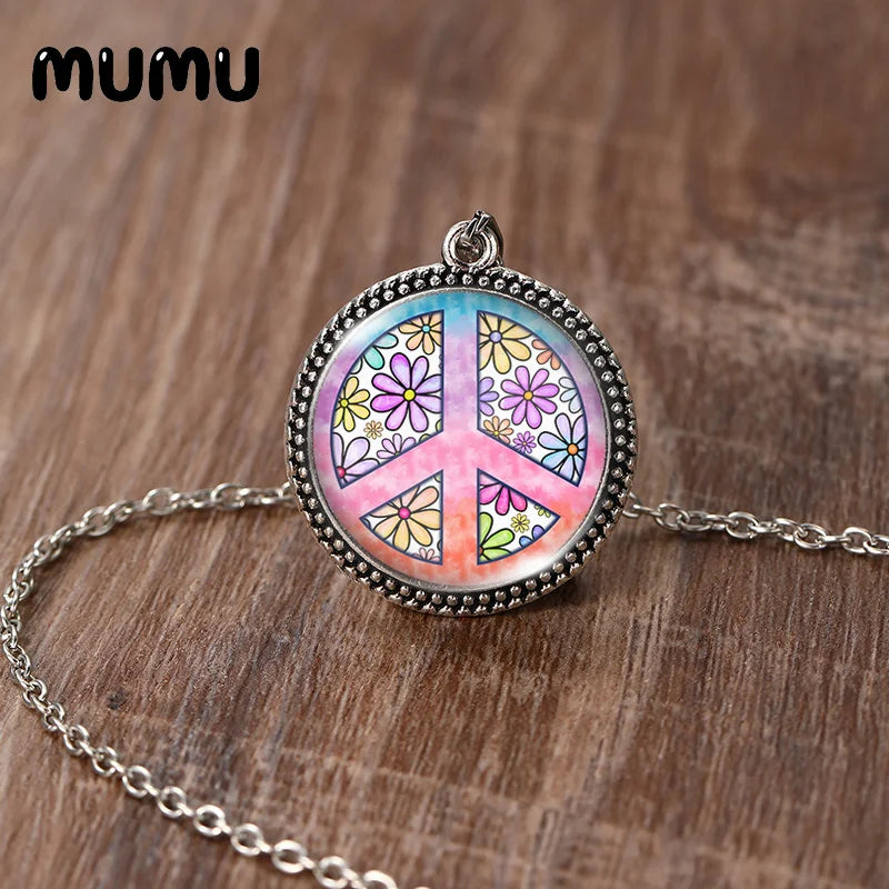 2023 New Hippy Peace Sign Necklace Art Painting Vintage Pendant Round Printed Photo Glass Dome Jewelry Handmade Items