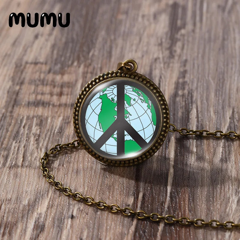 2023 New Hippy Peace Sign Necklace Art Painting Vintage Pendant Round Printed Photo Glass Dome Jewelry Handmade Items